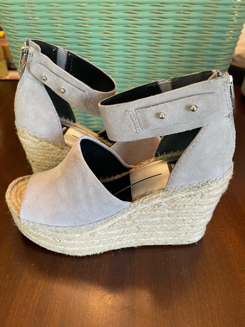 Dolce Vita Straw Light Gray Suede Espadrille Platform Wedge Sandals, SZ 7.5
